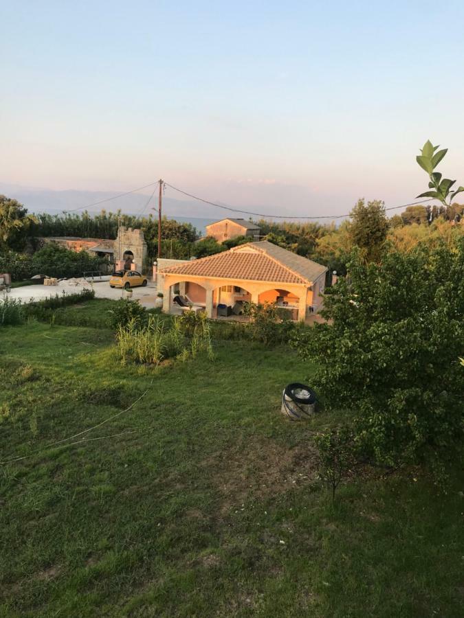 Siora Andromache Perama (Corfu)