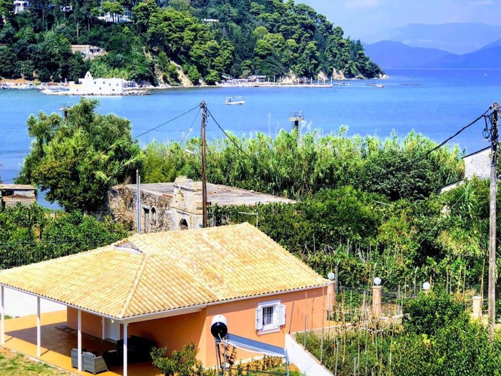 Siora Andromache Perama (Corfu)