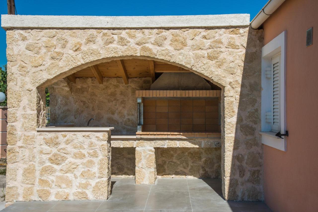 Siora Andromache Villa *